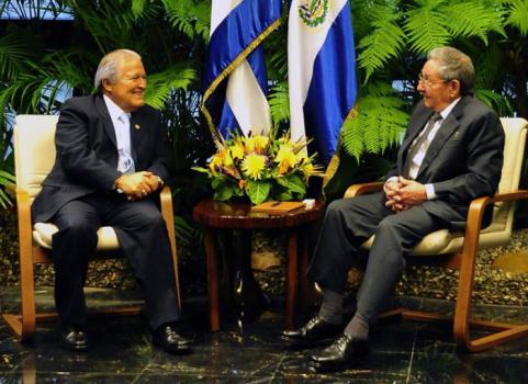 raul presidente salvador port