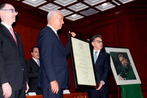 universidad autonoma del estado de mexico otorga doctorado honoris causa a fidel 580x387