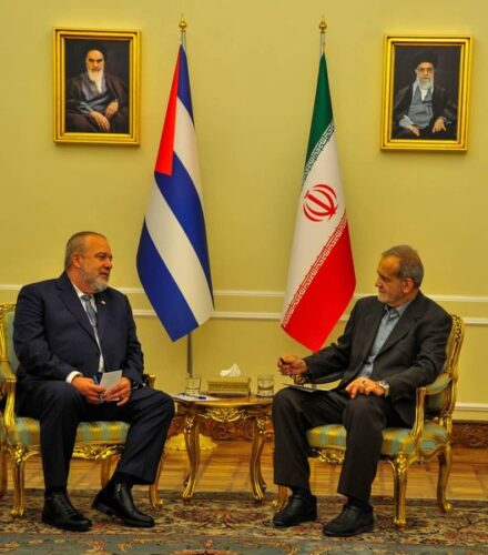 pm encuentro irani 29724 1.jpg 830x600 q85 subject location 416508 subsampling 2