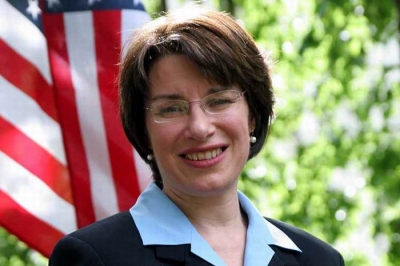 senadora eeuu
